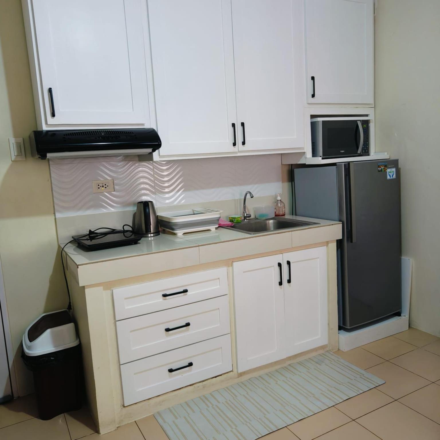 Veronica'S Homestay At Marina Spatial Condo Dumaguete City Eksteriør bilde